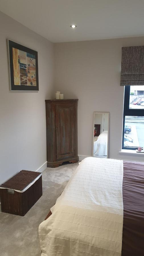 1 Double Guest Bedroom In My Home North Leeds Horsforth Exteriör bild